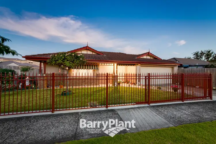 18 Thomas Street, Pakenham VIC 3810
