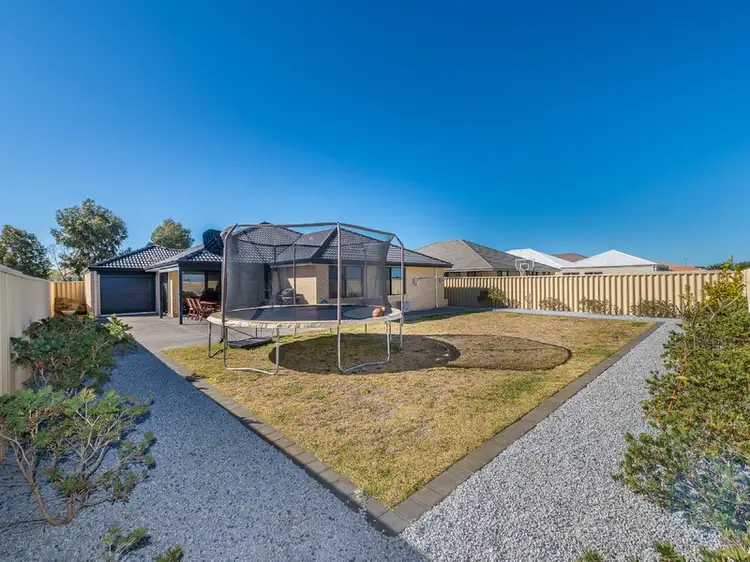 51 Rosegreen Avenue