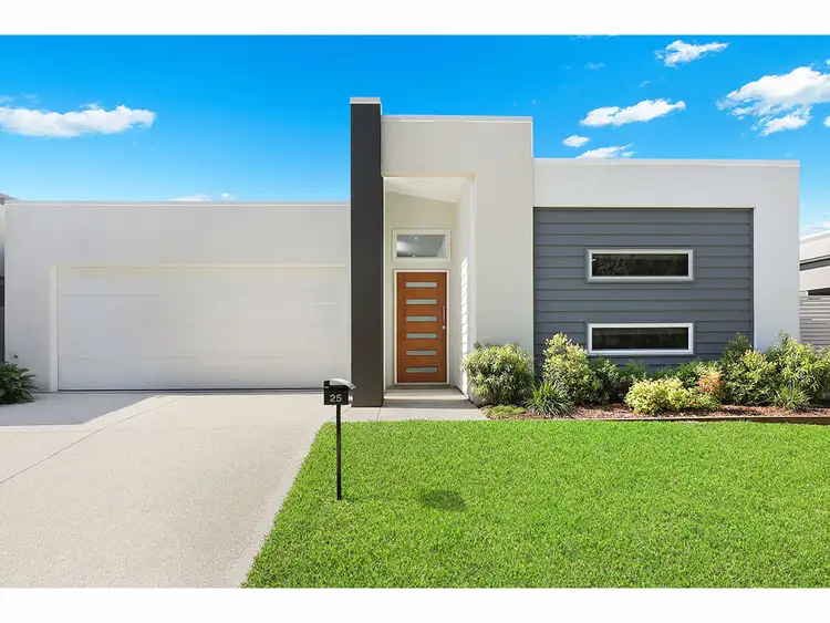 25 Bells Esplanade, Pelican Waters QLD 4551