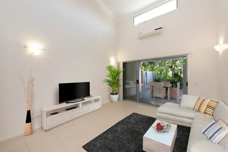 Third view of Homely townhouse listing, 2/28 Railway Terrace, Corinda QLD 4075