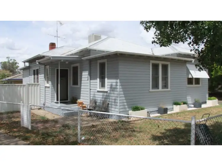 16 Reservoir Street, Gunnedah NSW 2380