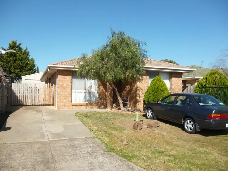 32 Tigris Cl, Werribee VIC 3030