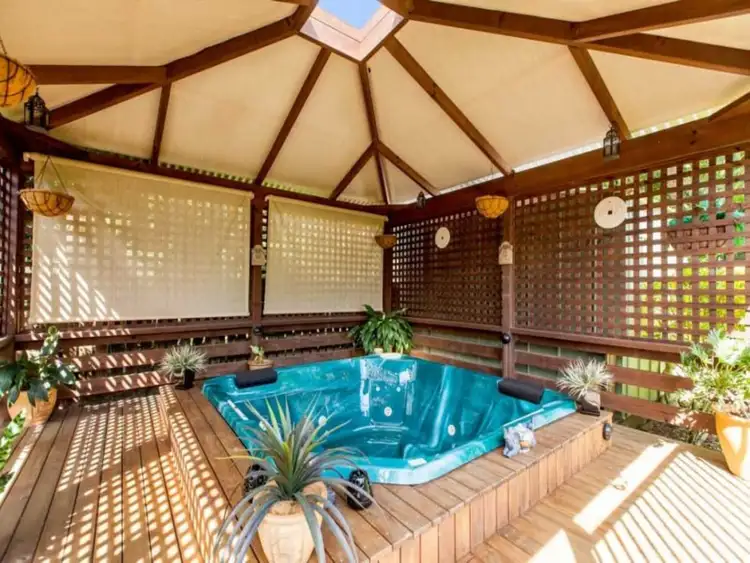 32 Albatross Street, Kewarra Beach QLD 4879