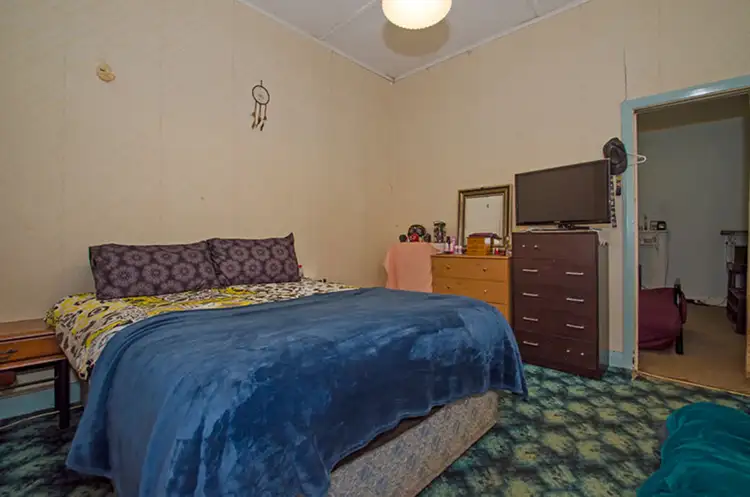 Seventh view of Homely unit listing, 42a King Street, Boulder WA 6432
