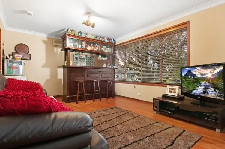 Third view of Homely house listing, 6 Pepler Place, Thornton NSW 2322
