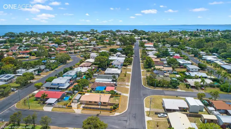 29 William Street, Urangan QLD 4655