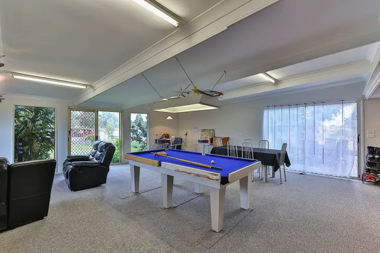 8 Acacia Court, Plainland QLD 4341