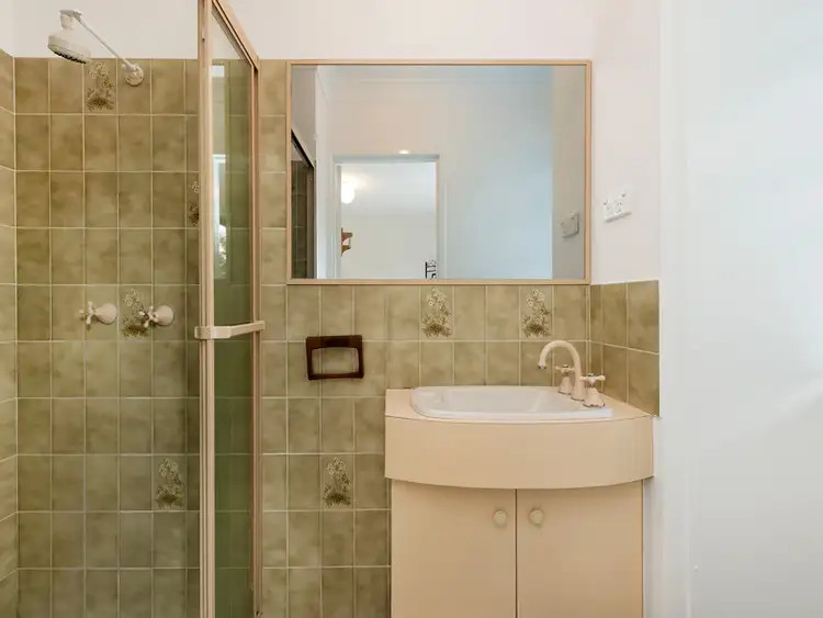 Sixth view of Homely apartment listing, 8/42 Sir Fred Schonell Drive, St Lucia QLD 4067