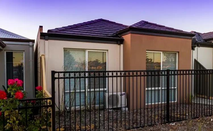 9 Kidsgrove Loop, Butler WA 6036