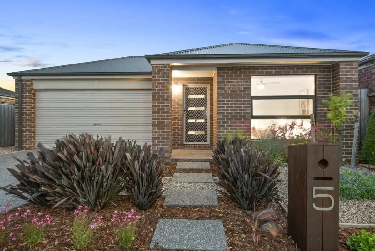 Main view of Homely house listing, 5 Leghorn Way, Marshall VIC 3216