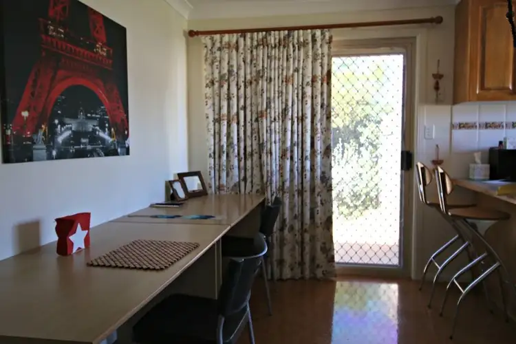 Sixth view of Homely unit listing, 1/2 Paulene Crescent, Kearneys Spring QLD 4350