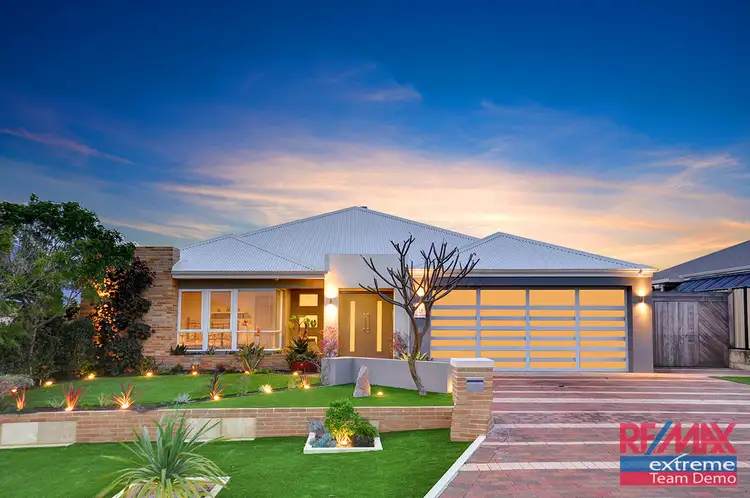 9 Lauderdale Ramble, Carramar WA 6031