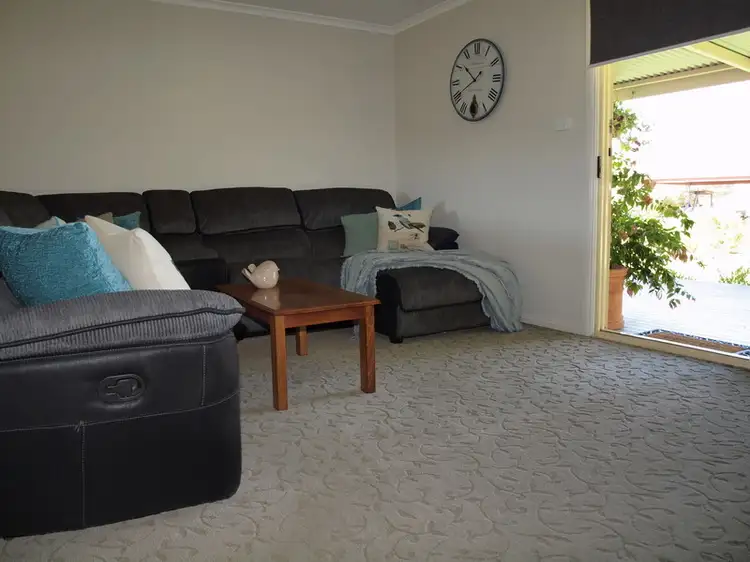 Fifth view of Homely house listing, 9 Karawatha Drive, Narrandera NSW 2700