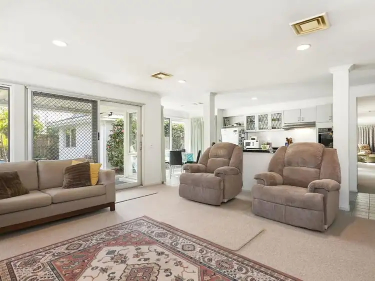 Sixth view of Homely house listing, 2 Woodlyn Mews, Mount Eliza VIC 3930