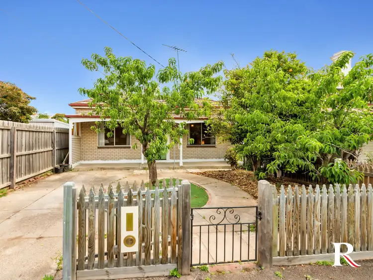 Second view of Homely house listing, 10 Alexandra Avenue, Geelong VIC 3220