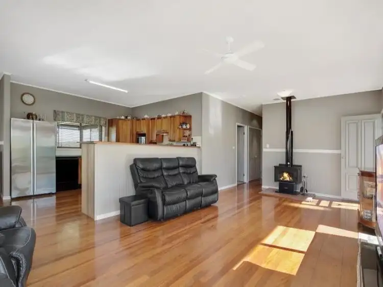 Second view of Homely house listing, 17 Frances Dun Close, Duns Creek NSW 2321