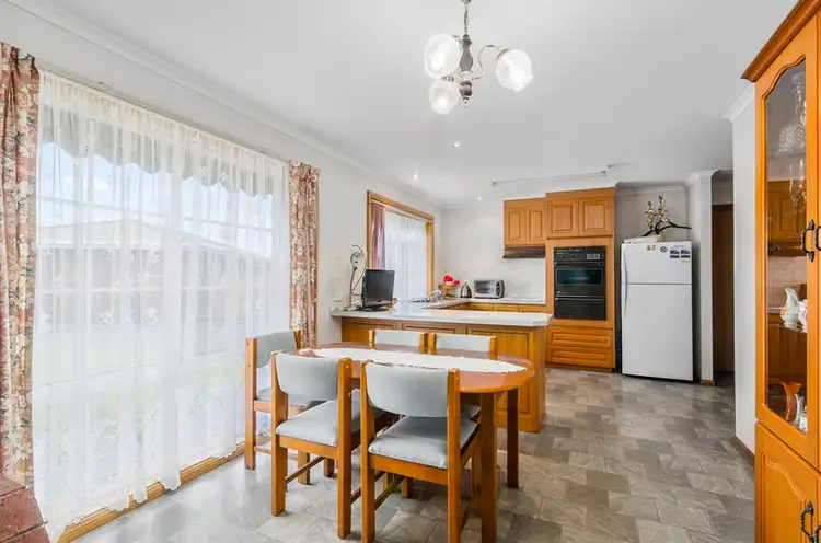 Third view of Homely unit listing, 2/110 Jubilee Highway West, Mount Gambier SA 5290