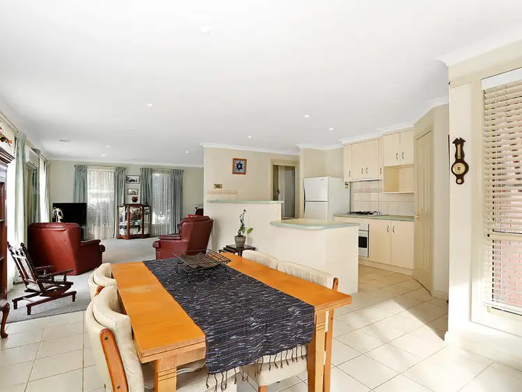 Fifth view of Homely townhouse listing, 2/37 Manifold Street, Colac VIC 3250