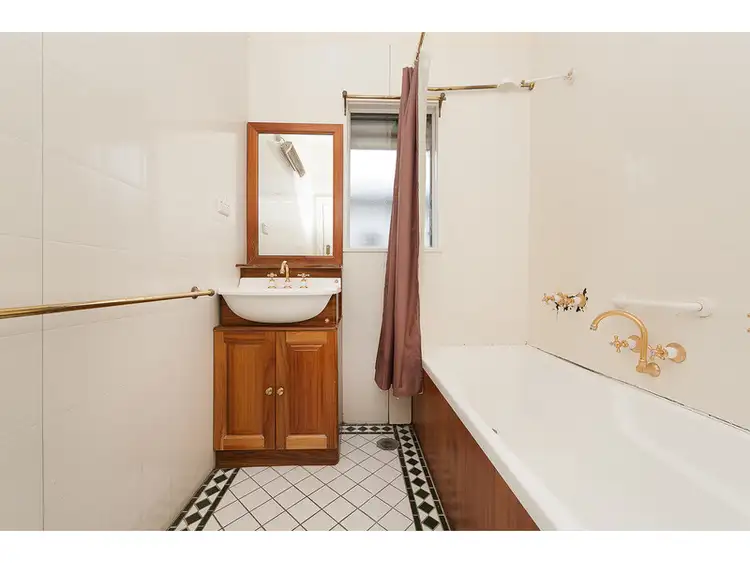 Sixth view of Homely house listing, 367 Bellevue Street, North Albury NSW 2640