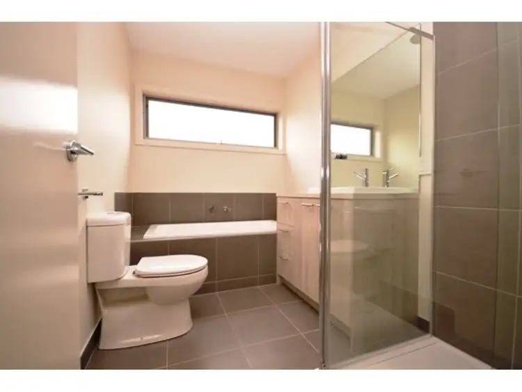 Second view of Homely unit listing, 9/5 Thomas Carr Dve, Tarneit VIC 3029