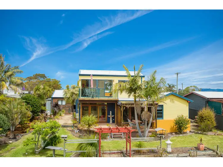 35 Lakeview Avenue, Merimbula NSW 2548