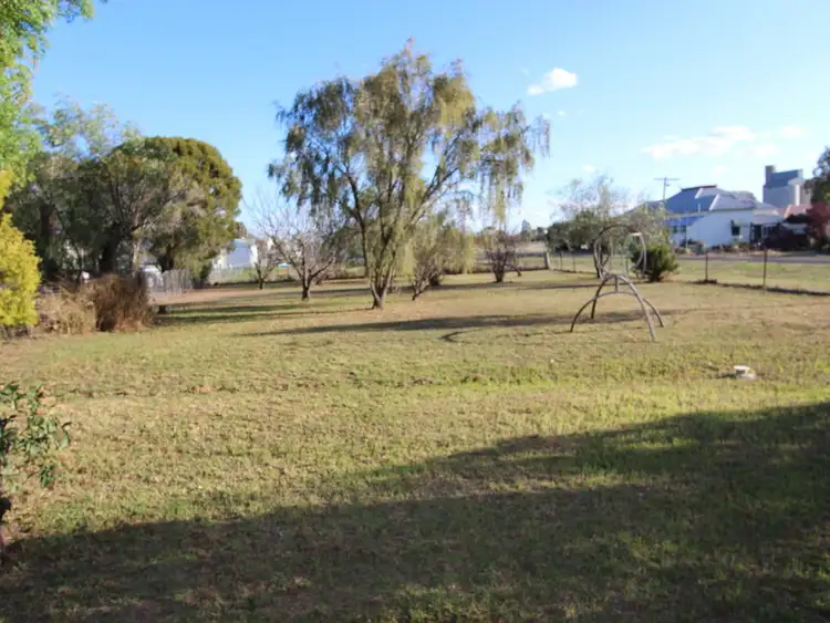 Second view of Homely house listing, 19 Commonwealth Street, Clifton QLD 4361