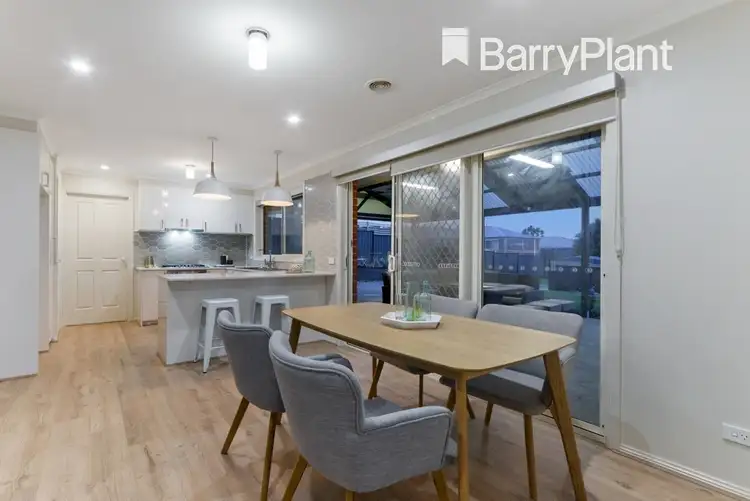 Sixth view of Homely house listing, 8 Tonia Court, Pakenham VIC 3810