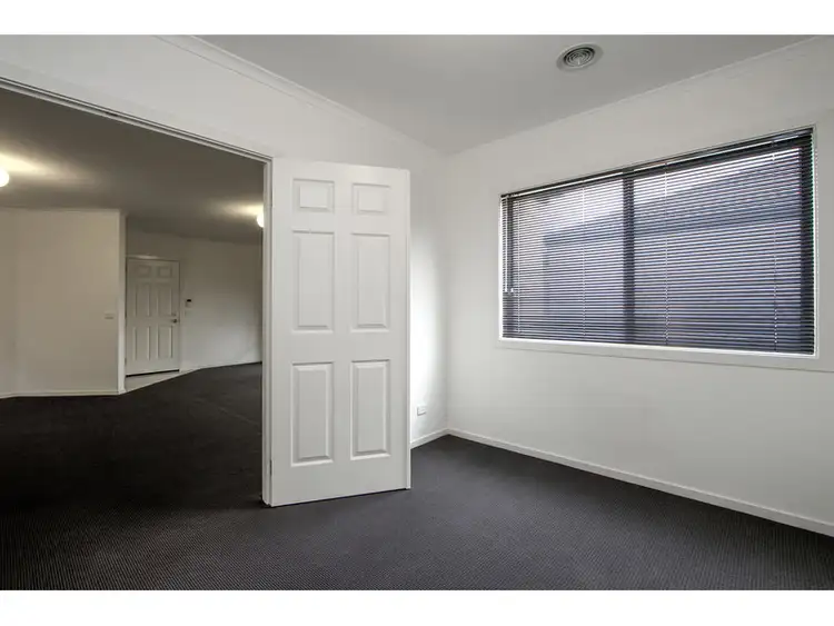 Sixth view of Homely townhouse listing, 14/10 Weir Street, Sale VIC 3850