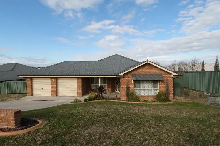 13 Musgrove Avenue, Kelso NSW 2795