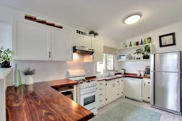 Second view of Homely house listing, 33 Southgate Drive, Woodridge QLD 4114