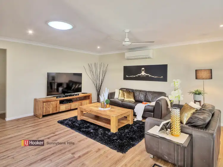 12 Strathaird Place, Parkinson QLD 4115
