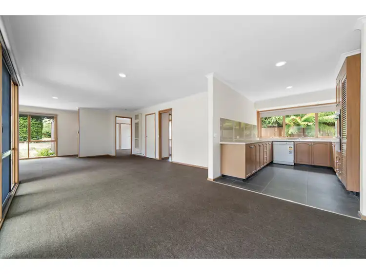 Fifth view of Homely house listing, 4 Franciscan Avenue, Frankston VIC 3199