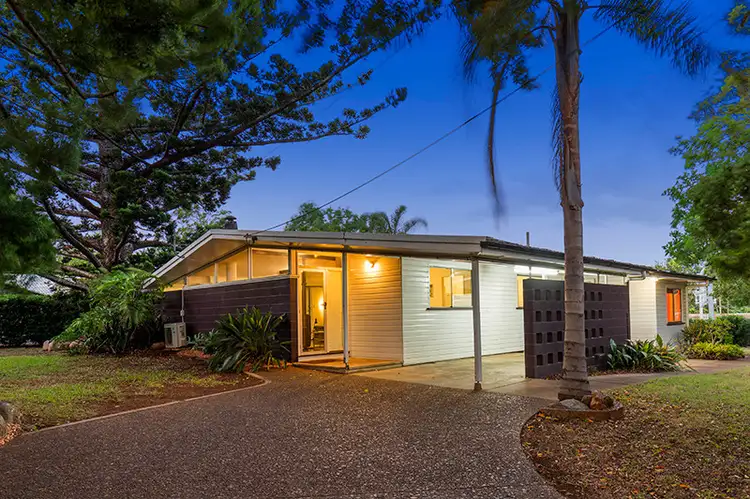 37 Linda Street, Sherwood QLD 4075