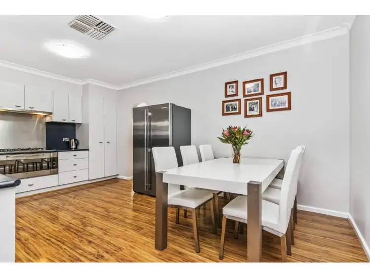 Fifth view of Homely house listing, 25 Howell Crescent, Kangaroo Flat VIC 3555