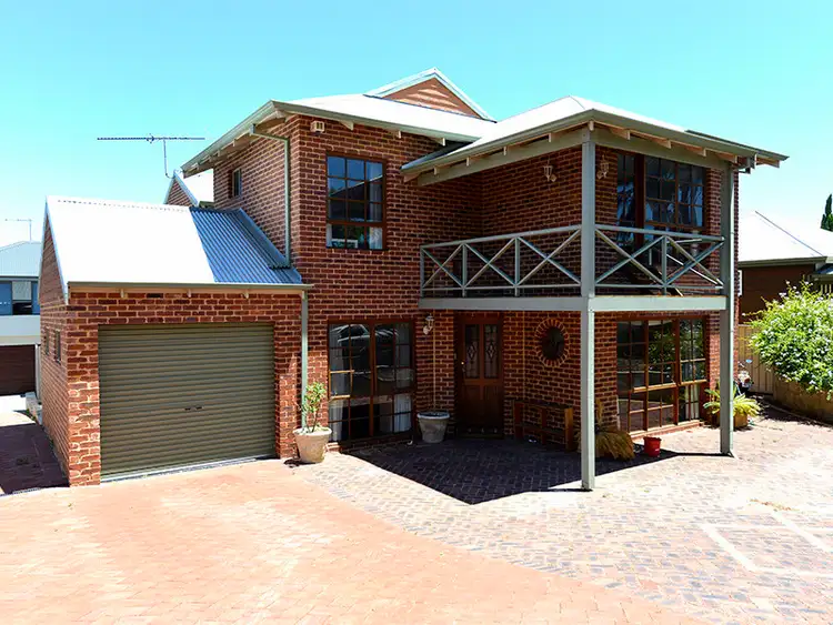 46 Beach Road, Watermans Bay WA 6020
