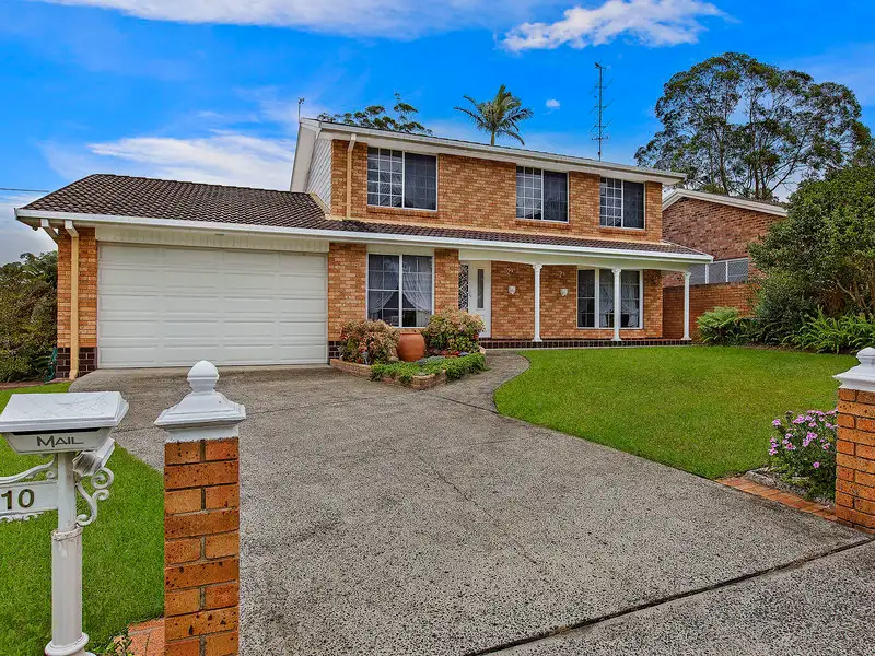 Main view of Homely house listing, 10 Grevillea Crescent, Berkeley Vale NSW 2261