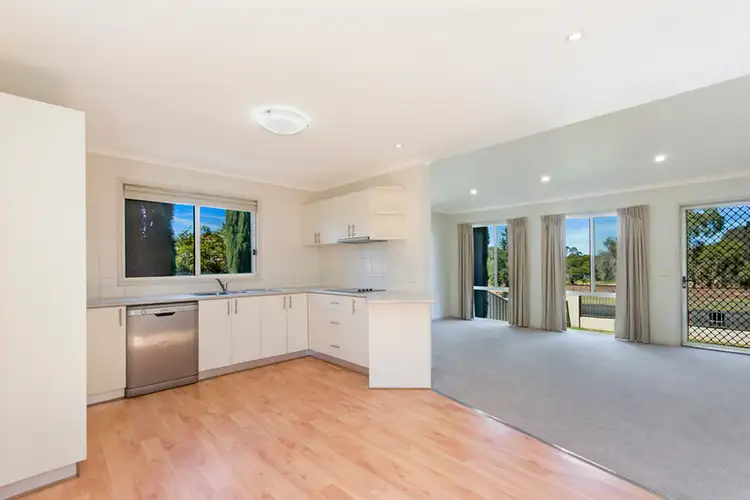 Second view of Homely unit listing, 1/337 Gray Street, Hamilton VIC 3300