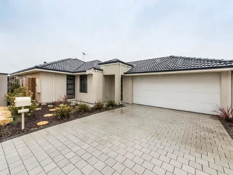 Main view of Homely house listing, 69 Sapphire Chase, Wellard WA 6170