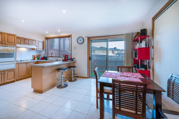 Fourth view of Homely unit listing, 2/35 Azalea Avenue, Mill Park VIC 3082