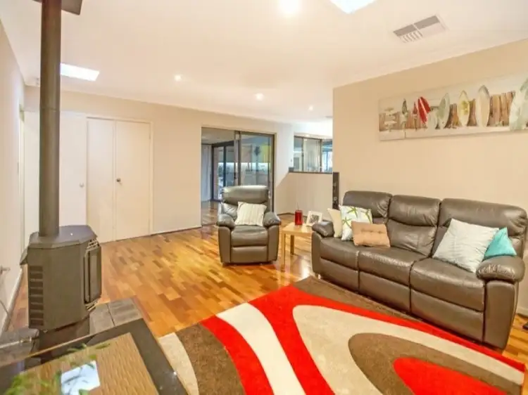 Fourth view of Homely house listing, 25 Hadley Gardens, Kardinya WA 6163