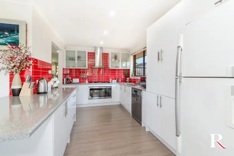 19 Kanooka Drive, Corio VIC 3214