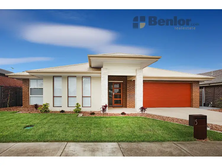 15 Penrose Promenade, Tarneit VIC 3029
