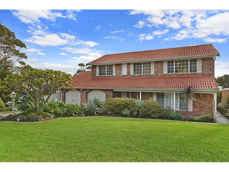 2 Parklands Close, Bateau Bay NSW 2261