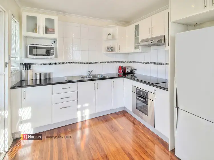 Second view of Homely house listing, 10 Amaroo Street, Archerfield QLD 4108