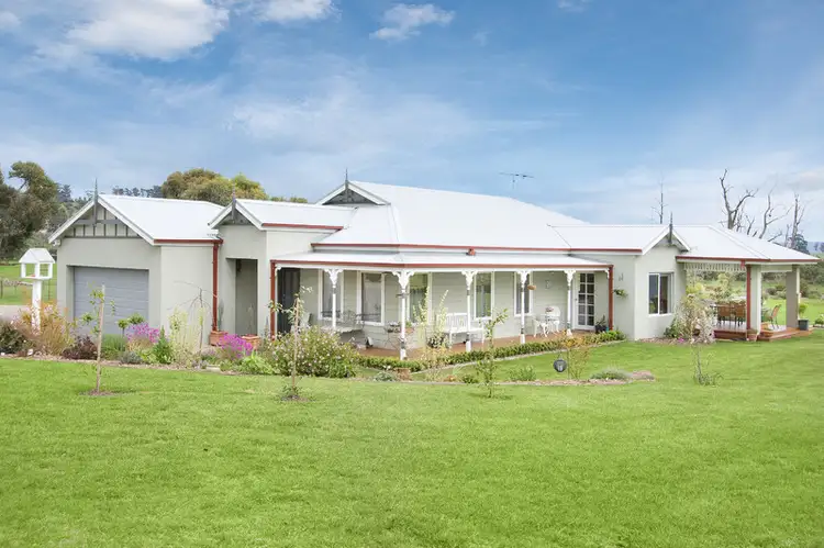 10 Patison Court, Drouin VIC 3818