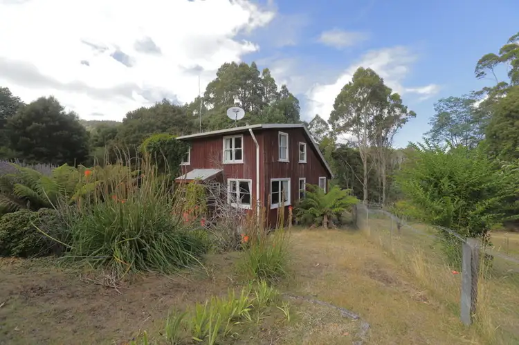 196 Wilks Road, Lorinna TAS 7306
