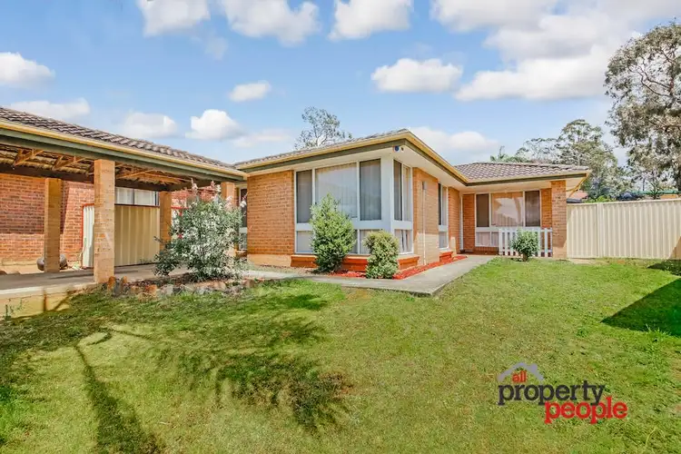 22 Gentian Avenue, Macquarie Fields NSW 2564