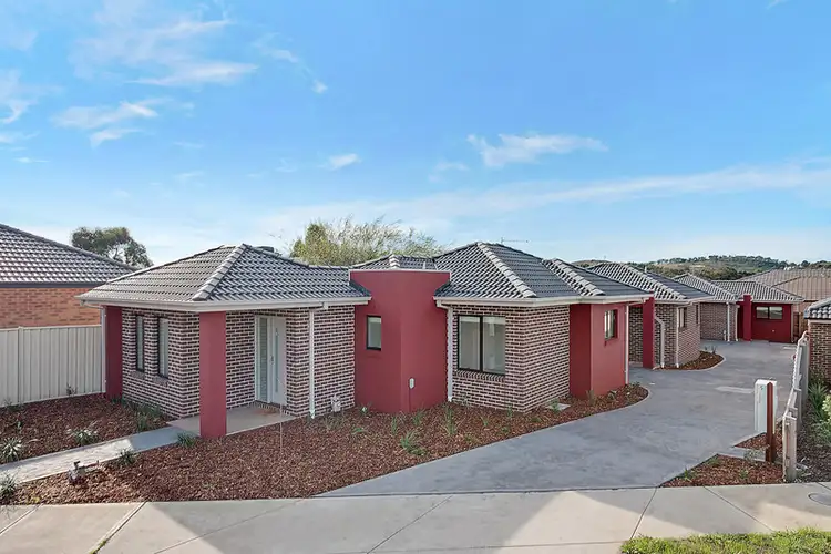 2/5 Edith Street, Epping VIC 3076