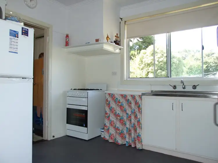 Fifth view of Homely house listing, 15 Caldwell Street, Moe VIC 3825