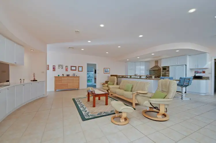 Third view of Homely house listing, 5 Ash Court, Traralgon VIC 3844